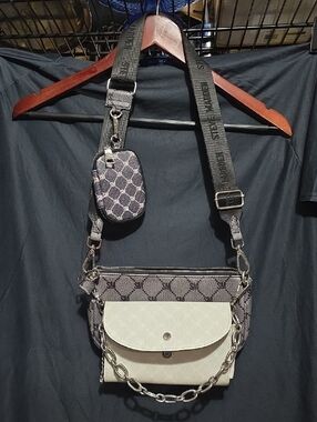 Steven By Steve Madden Two-Tone Crossbody Bag in Gray and Cream